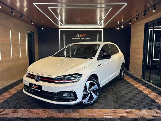 VOLKSWAGEN POLO 1.4 250 TSI GTS AUTOMÁTICO